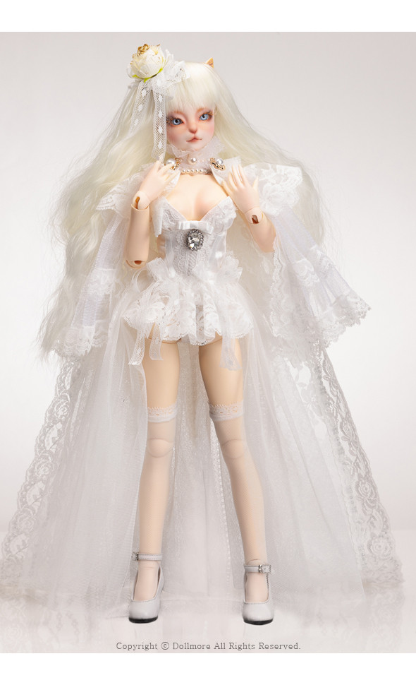 Catish Girl Doll - Intactly Reaa In White - LE10