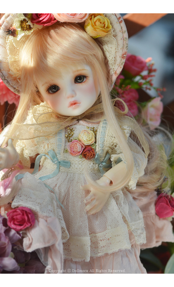 Dear Doll Girl - Ami