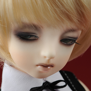 Kid Dollmore Boy - Sleepy Eyes Flocke