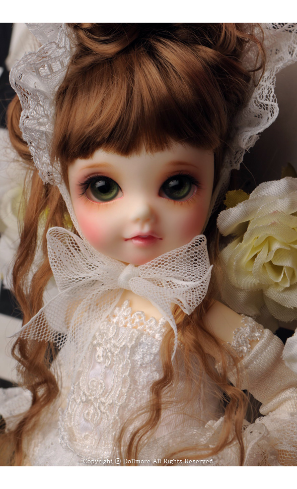 I Doll - Tialra White ; ARRA  - LE20