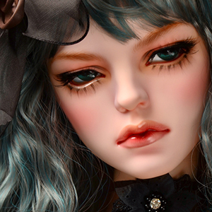 Trinity Doll - Dress Up; Nua Campbell - LE10