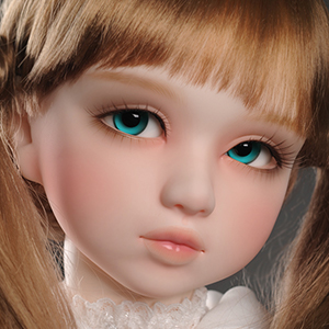 Lusion Girl - Whispering Lillia