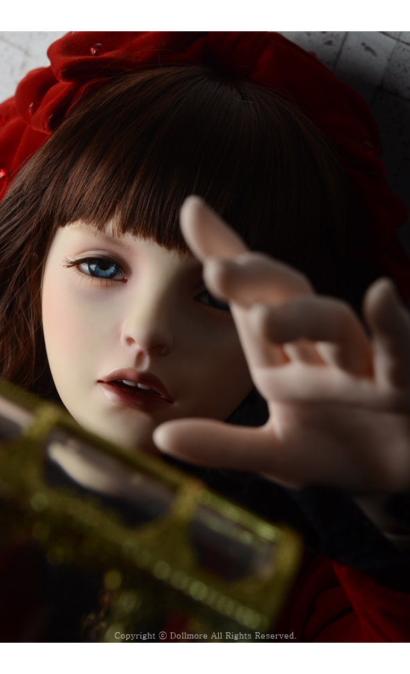 Trinity Doll - Burgundy Perfume; Elysia - LE10