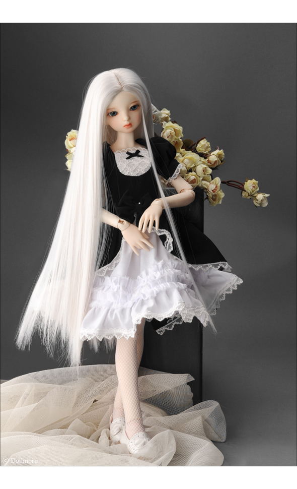 (7-8) Saerona Long Wig (Silver)