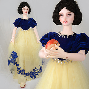 Trinity F Doll Size – Regina Alba Dress – LE5