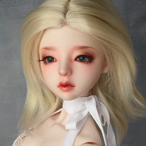 (8-9) Silva Blanc Cut Wig (Blonde)