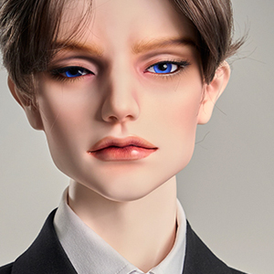 Trinity Doll M - Danny White night - LE10