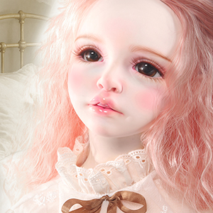 Lusion Girl - Brown Inside Amaranthea - LE10