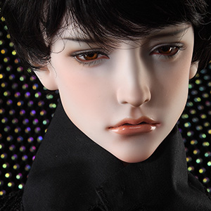 Glamor Model Doll - Sylven Blackwood of Delusion - 10