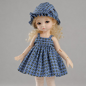USD - Bonnet and Strap Dress 10/2nd/01