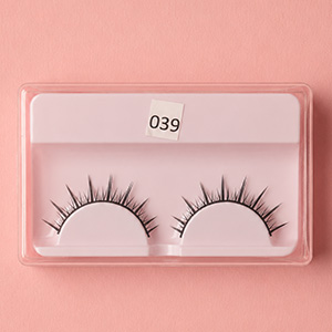 Doll Eyelashes - 039