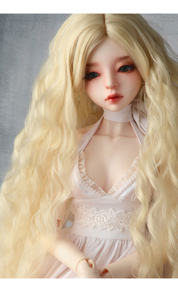 (8-9) Eloria Long Wig (Blonde)